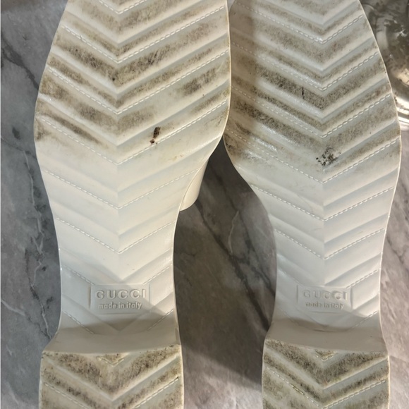 Gucci Women's Cream Slide Sandals - Picture 5 of 6